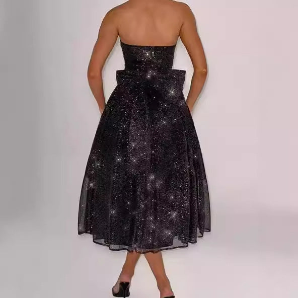 Dames Élégant robe de cocktail sans bretelles avec haut froncé et ligne A Chic und Stil
