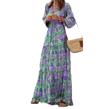 Robe maxi pour femmes avec des motifs floraux et une ceinture taille tendance Chic und Stil