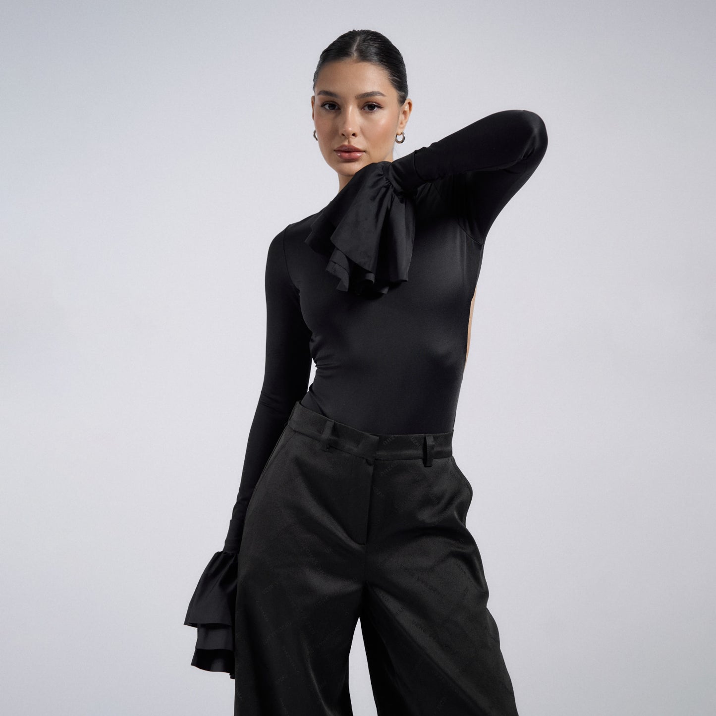 Robe femme avec des manches volantes élégantes Chic und Stil