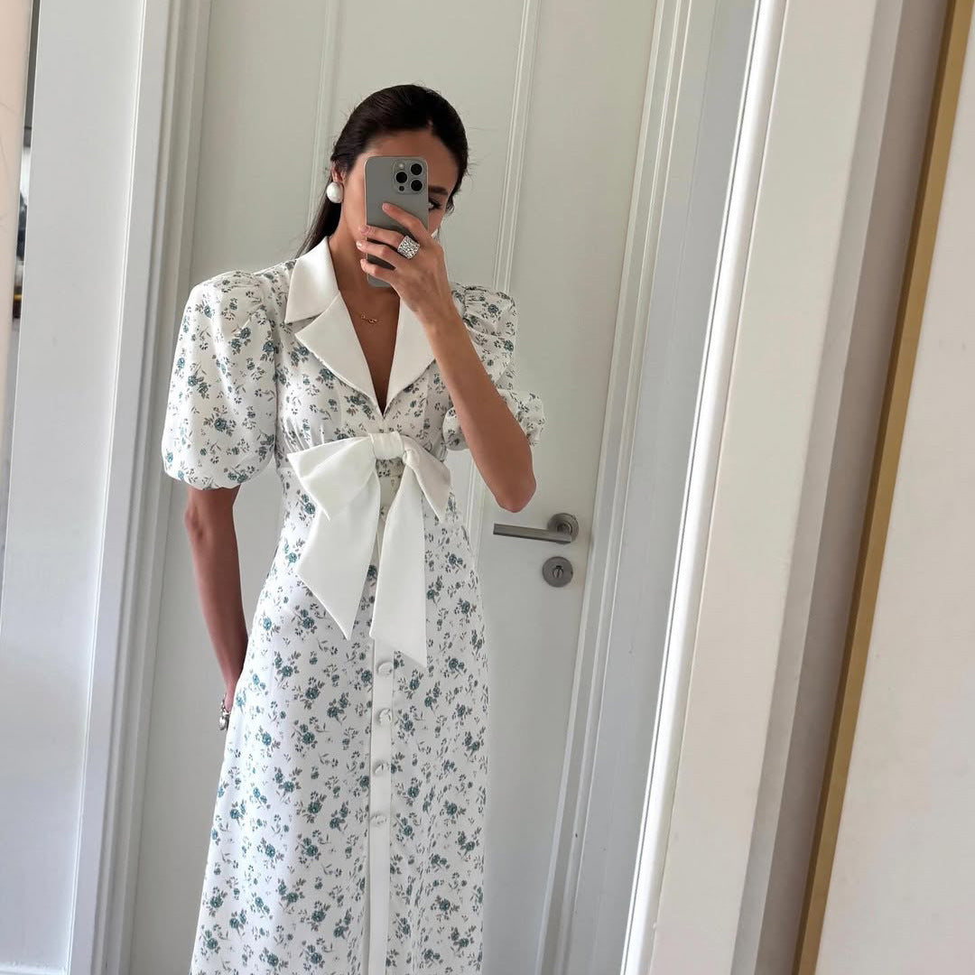 Robe maxi pour femmes avec manches bouffantes et ceinture en sash Chic und Stil