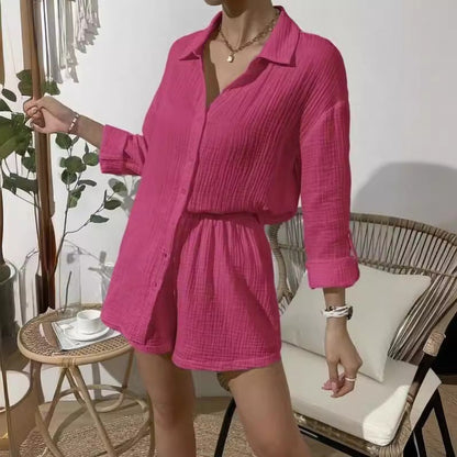Ensemble haut à manches courtes et shorts léger pour dames Chic und Stil