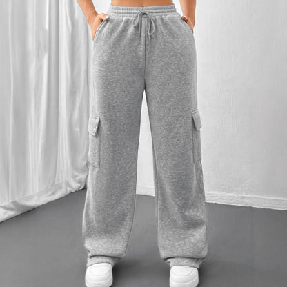 Chic and stylish women's cargo pants