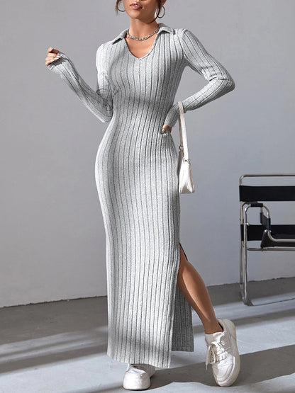 Robe en tricot pour femmes avec décolleté en V profond et fente latérale Chic und Stil
