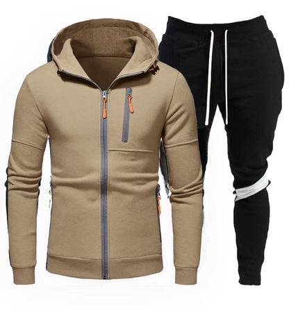 Sporty hoodie for men with practical zipper and chic jogger pants