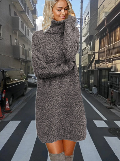 Robe en tricot pour femmes avec col montant en matériau douillet Chic und Stil