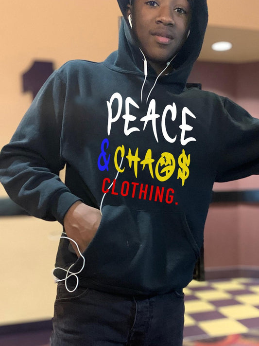Pull à capuche pour hommes avec une inscription accrocheuse et des poches pratiques Chic und Stil