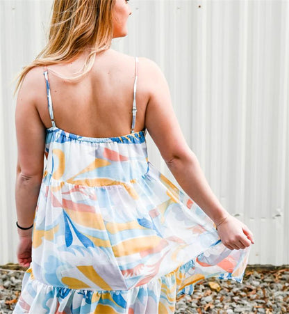 Robe d'été aérienne pour femmes avec un motif ludique et une coupe ample Chic und Stil