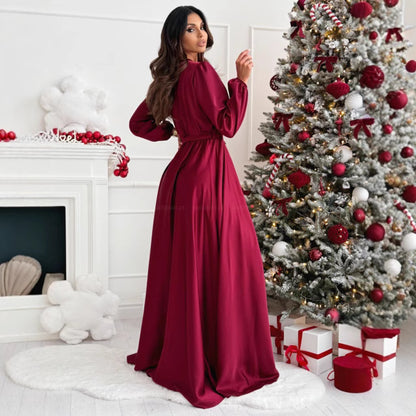 Robe maxi élégante à fente haute pour femmes avec détail enroulé Chic und Stil