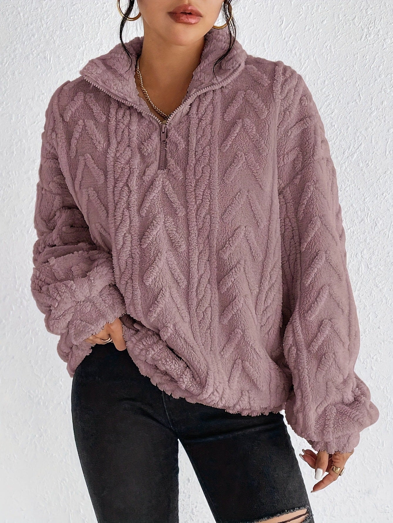 Dames Pull-over oversized pelucheux avec fermeture éclair et structure côtelée Chic und Stil