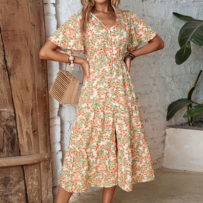 Robe maxi floral pour femmes avec fermeture à boutons et fente sur le côté Chic und Stil