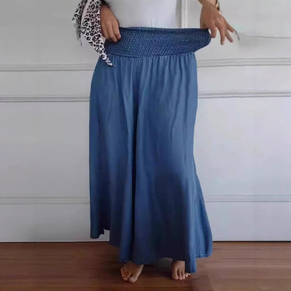 Wide cotton pants for women with elastic waistband and practical pockets Chic und Stil