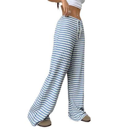Comfortable lounge pants for women with a loose fit and adjustable drawstring Chic und Stil