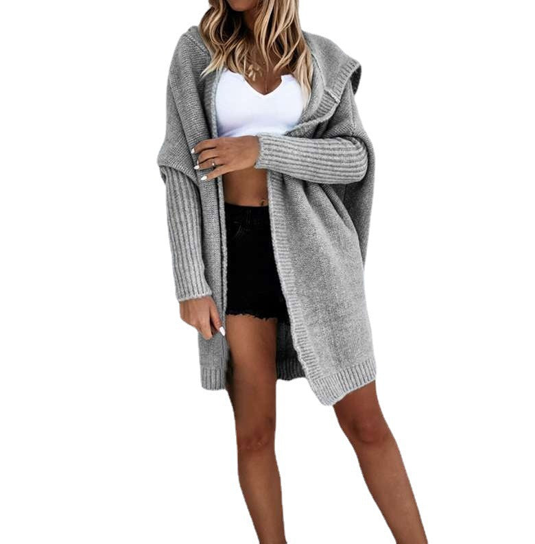 Dames Pull en tricot douillet avec capuche et grandes ouvertures latérales Chic und Stil