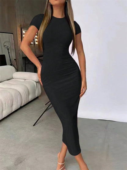 Robe midi ajustée pour femme avec manches courtes et col rond Chic und Stil