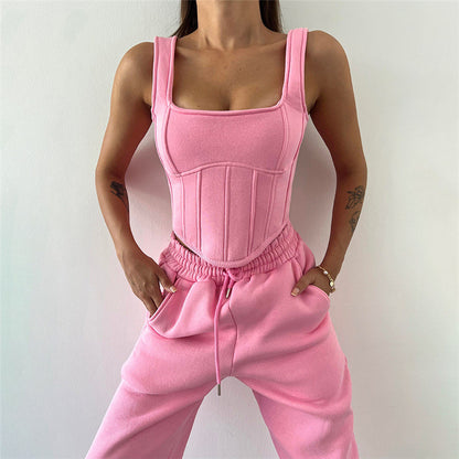Ladies short sporty top with corset details and comfortable jogging pants Chic and Style