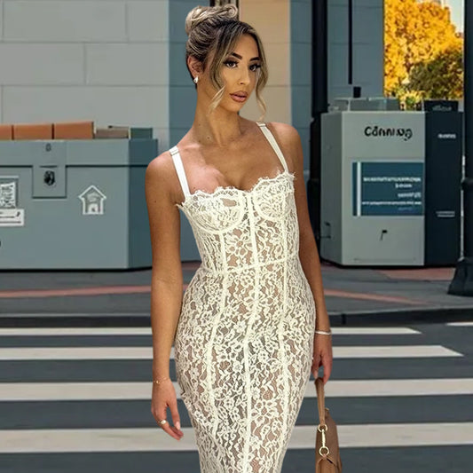 Robe maxi en dentelle pour femmes avec un design séduisant Chic und Stil