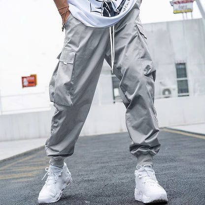 Casual utility pants for men with practical pockets and elastic waist Chic and Style