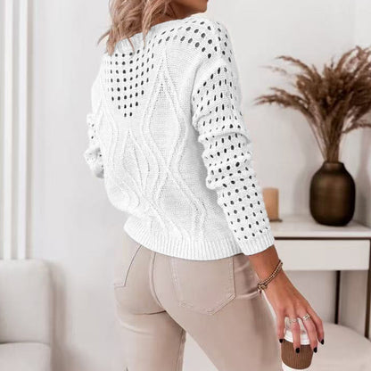 Pull en tricot pour femmes avec des motifs ajourés aérés et un joli design en torsades Chic und Stil