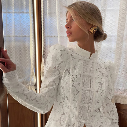 Chemisier en dentelle pour femmes avec de fins détails froncés et des manches transparentes Chic und Stil