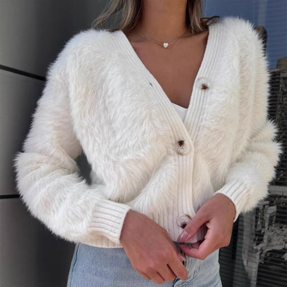 Dames cardigan douillet avec une texture pelucheuse et des détails de boutons Chic und Stil