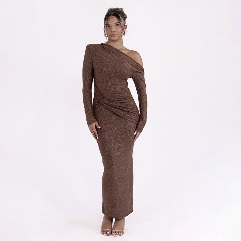 Robe maxi élégante pour femmes avec haut asymétrique et drapé Chic und Stil
