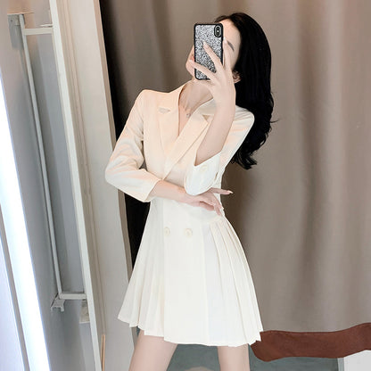 Robe mini plissée croisée pour femmes Chic und Stil