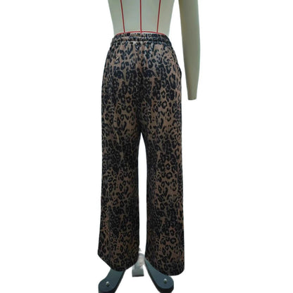 Casual palazzo pants for women with trendy leopard print and high waist Chic und Stil