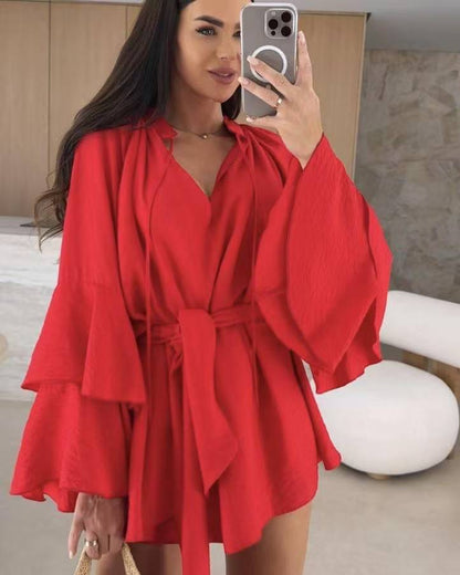 Robe caftan décontractée pour femmes avec des manches volumineuses et une ceinture de taille Chic und Stil
