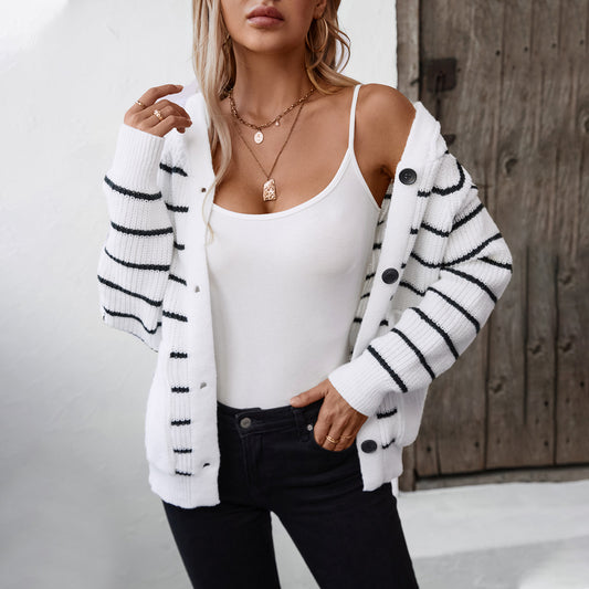 Veste à rayures pour femmes avec capuche et poches Chic und Stil