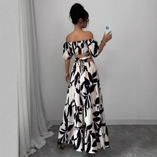 Robe maxi dame avec découpe florale et détails en volants Chic und Stil