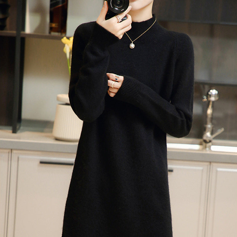 Robe en tricot pour femmes avec col haut et matière fluide douce Chic und Stil