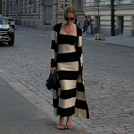 Robe maxi sans bretelles pour femmes avec motif rayé Chic und Stil