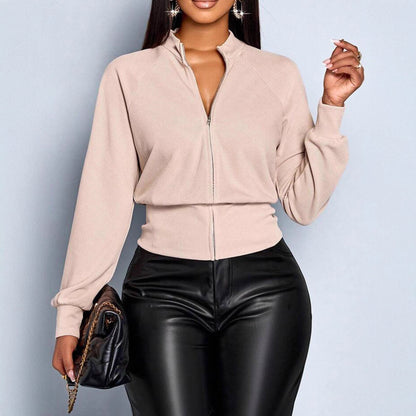 Pull-over zippé sportif pour femmes avec une coupe raglan moderne et un ourlet élastique Chic und Stil