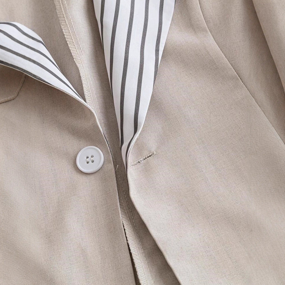 Blazer en lin élégant pour femmes avec une coupe extra large et des détails modernes Chic und Stil