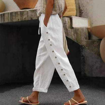 Chic und Stil Women's trendy palazzo pants with button details and elastic waist