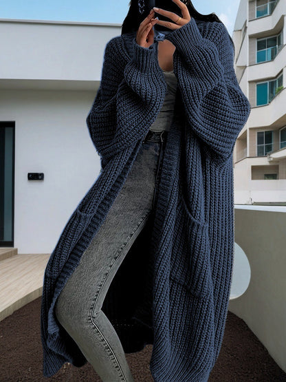 Cardigan long pour femmes avec une coupe décontractée et de grandes poches Chic und Stil