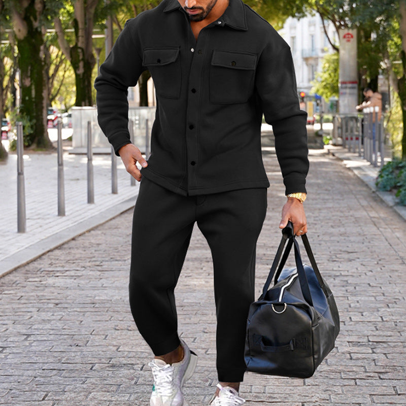 Costume de loisir tendance pour hommes avec poches pratiques et col montant Chic und Stil