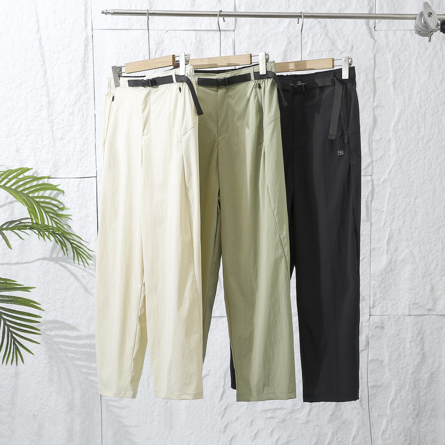 Pantalons de plein air fonctionnels pour femmes avec taille ajustable Chic & Stil