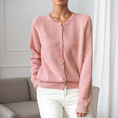 Cardigan en maille douce pour femmes avec détails en boutons et poignets élastiques Chic und Stil