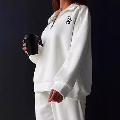 Chic und Stil sweatshirt and pants set for women