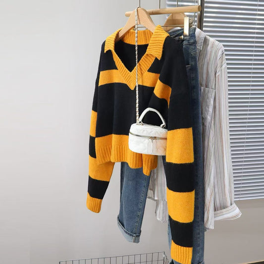 Pull en tricot pour femmes à décolleté en V profond et design rayé Chic und Stil