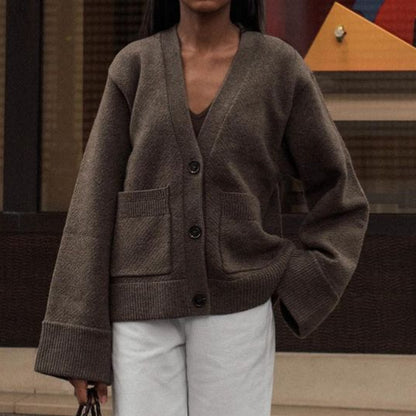 Cardigan féminin en tricot surdimensionné avec poches et décolleté en V Chic und Stil