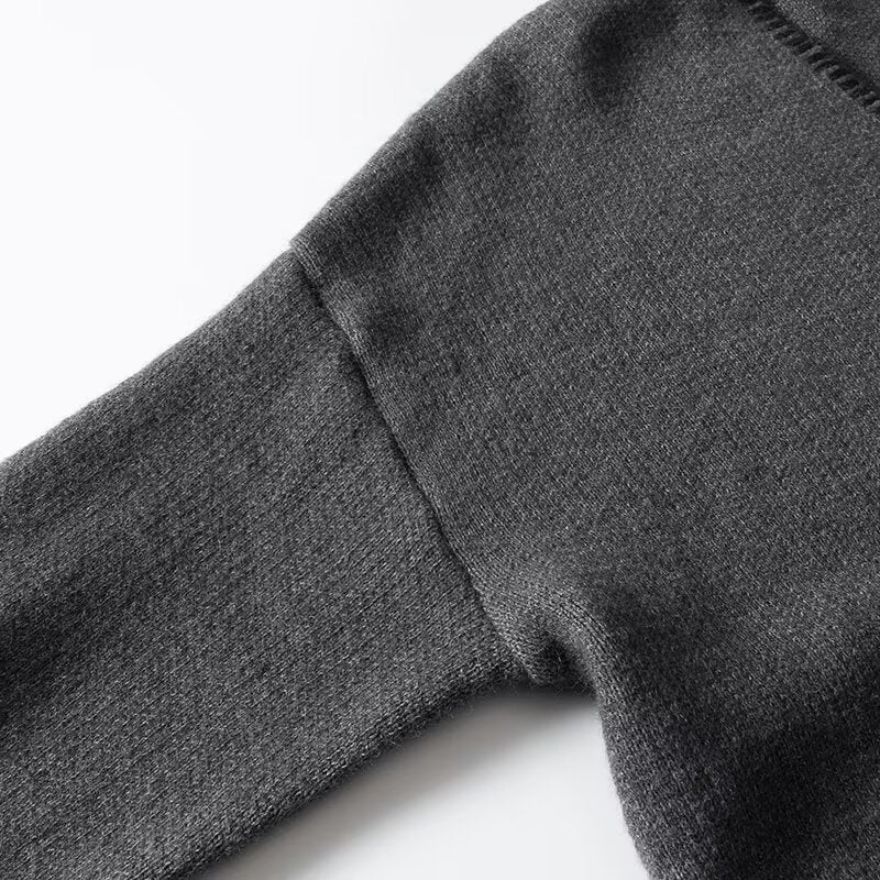 Pull à tricoter décontracté pour femmes avec décolleté en V et poches pratiques Chic und Stil