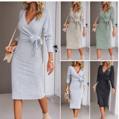 Robe portefeuille pour femmes avec décolleté en V et taille élégante Chic und Stil