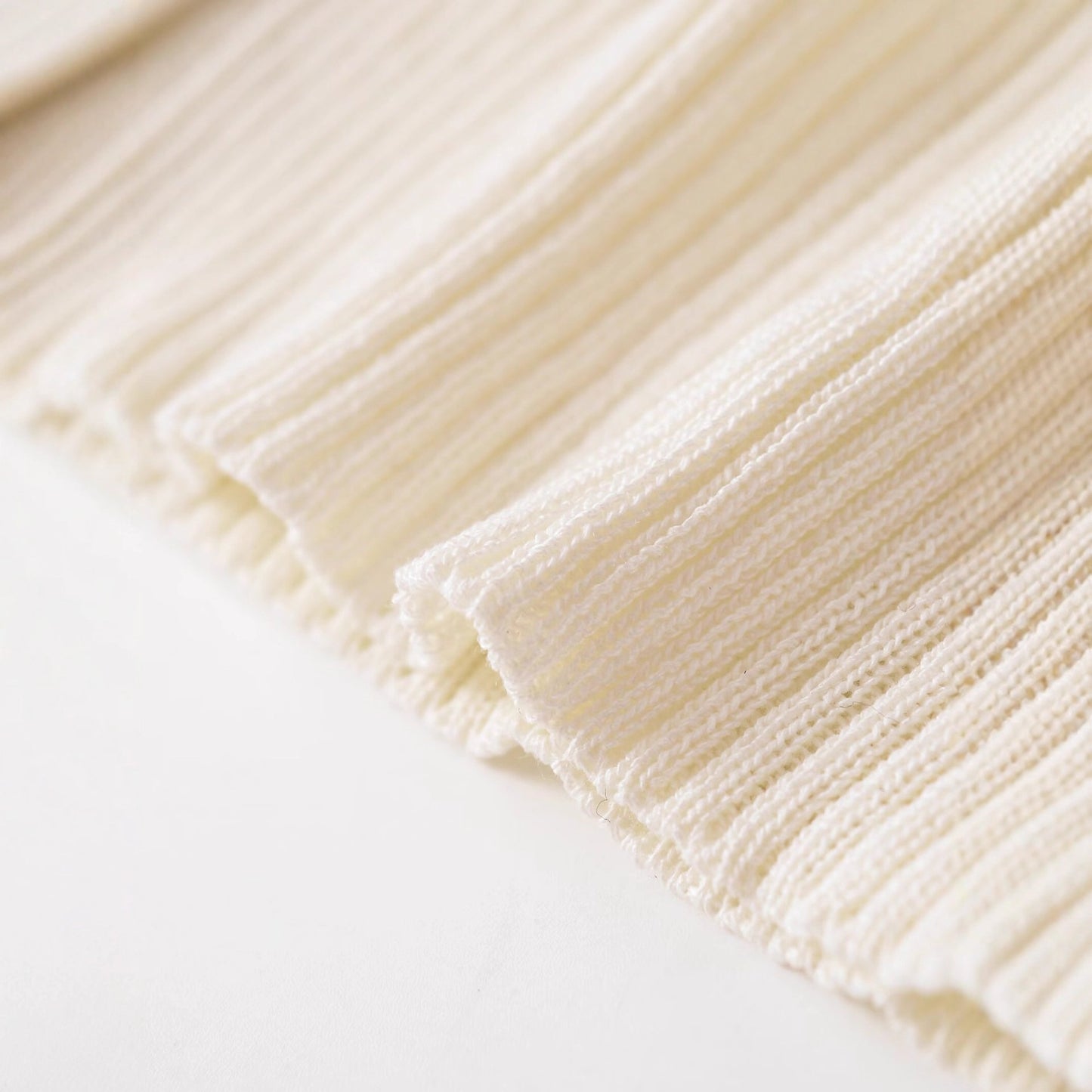 Dames joli cardigan avec col oversized Chic und Stil