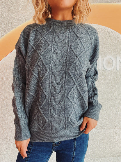 Pull en gros tricot pour femmes avec un élégant design en torsades et une coupe décontractée Chic und Stil