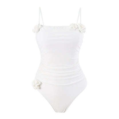 Maillot de bain une pièce pour femmes avec un ruché raffiné et des détails délicats Chic und Stil