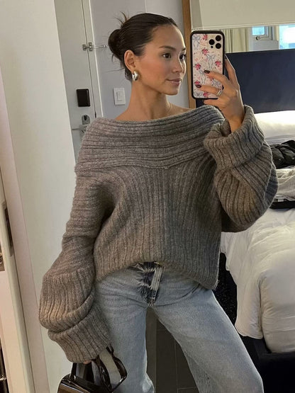 Pull femme avec col roulé large et design côtelé structuré Chic und Stil