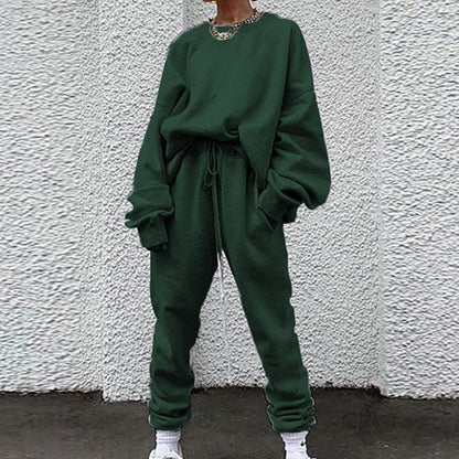 Women casual and comfortable leisure set with an oversized sweater and chic jogging pants and style