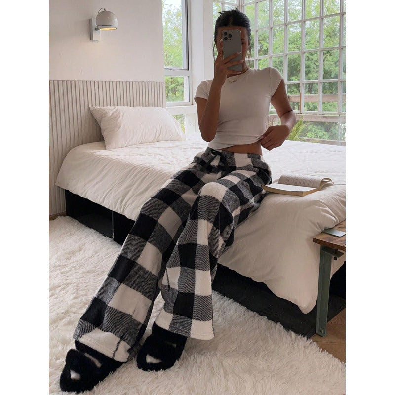 Comfortable women's pants with leopard print Chic and Style